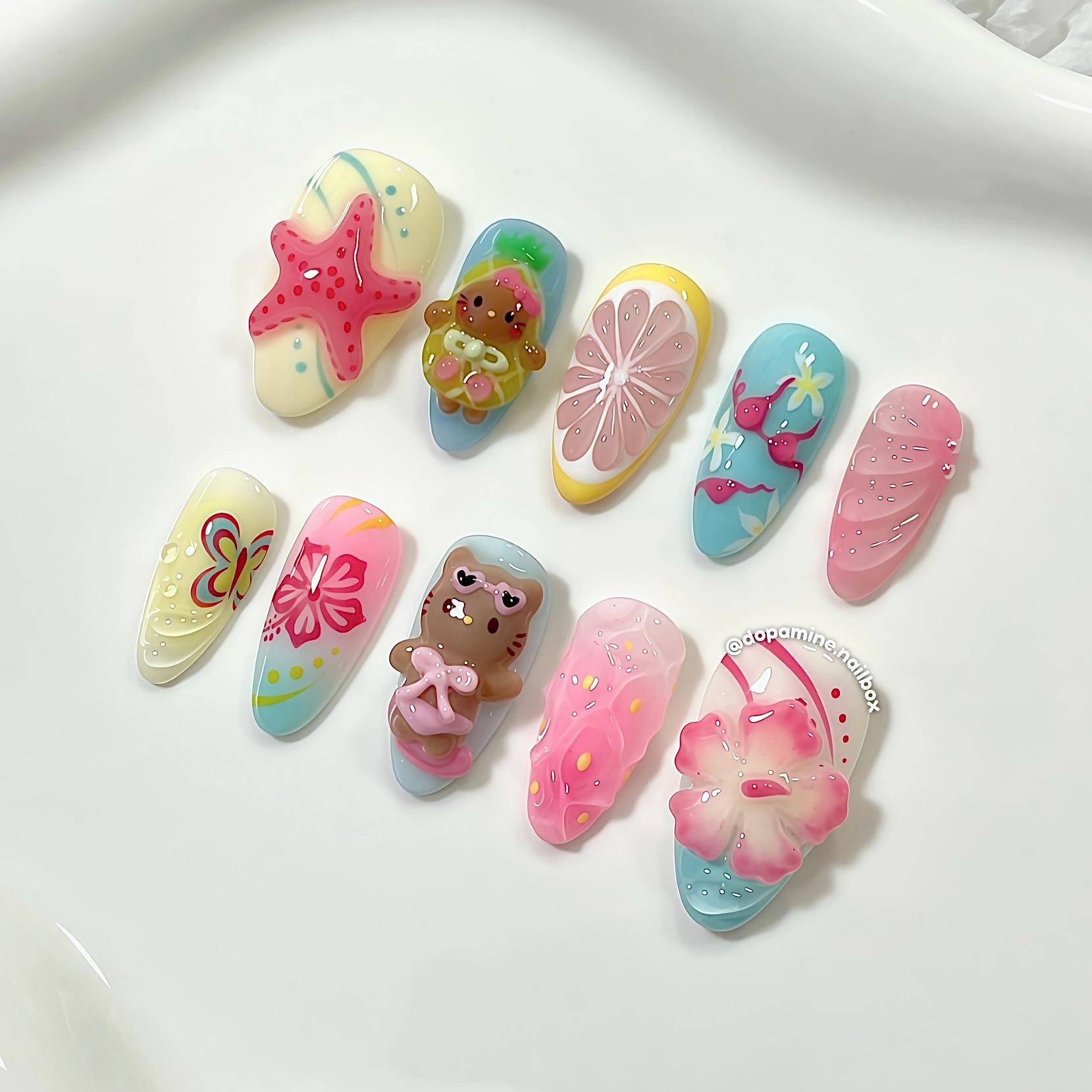 Hello Kitty Beach