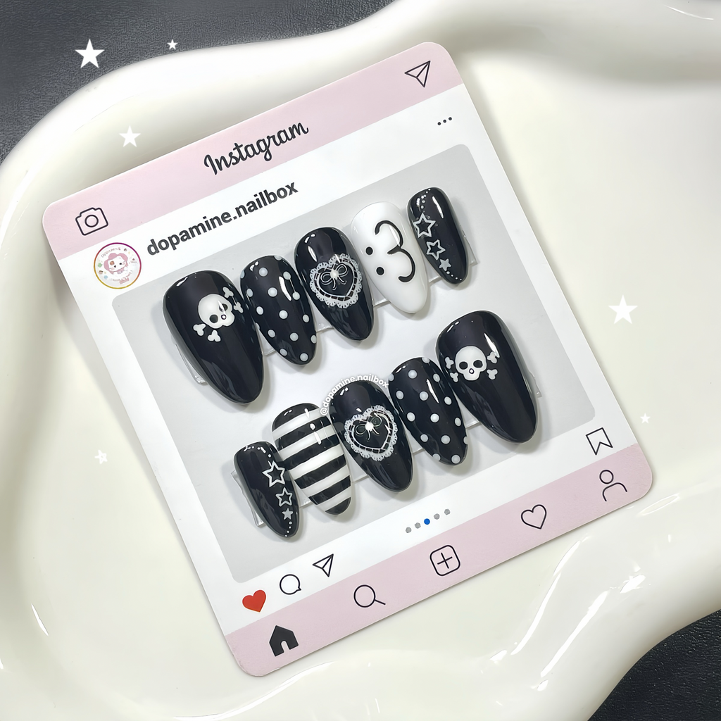Skull & Lace